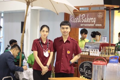 LINE_ALBUM_20766_230720_40.jpg