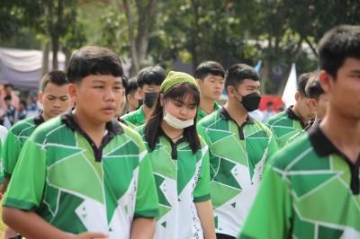 LINE_ALBUM_101066_231010_74.jpg