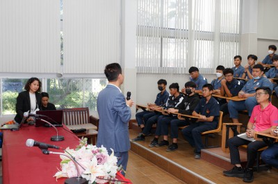 IMG_9685.jpg