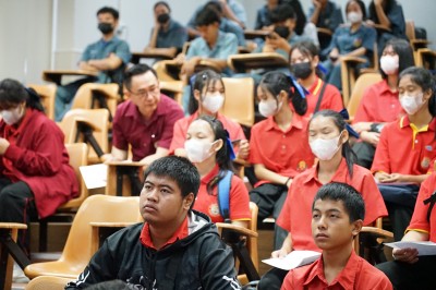 DSC09947.jpg