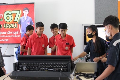 LINE_ALBUM_71266_231207_111.jpg