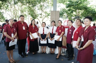 LINE_ALBUM_21267 _2_241202_5.jpg