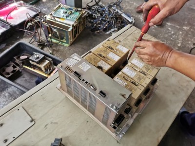 LINE_ALBUM_ͺ�� S and K Robotic_������_128.jpg
